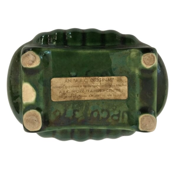 VTG UPCO Ungemach Pottery Co 370 USA Green 6" Ceramic Planter Original Label MCM - Picture 2 of 9